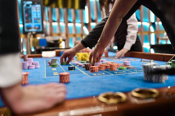 Professional live-dealer studio at bintangtogel88 featuring HD blackjack table with multiple camera angles